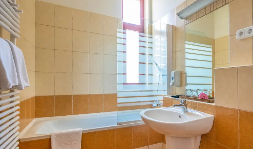 Hotel Anna Villa Balatonfldvr - Oktber 23. (min. 2 j)