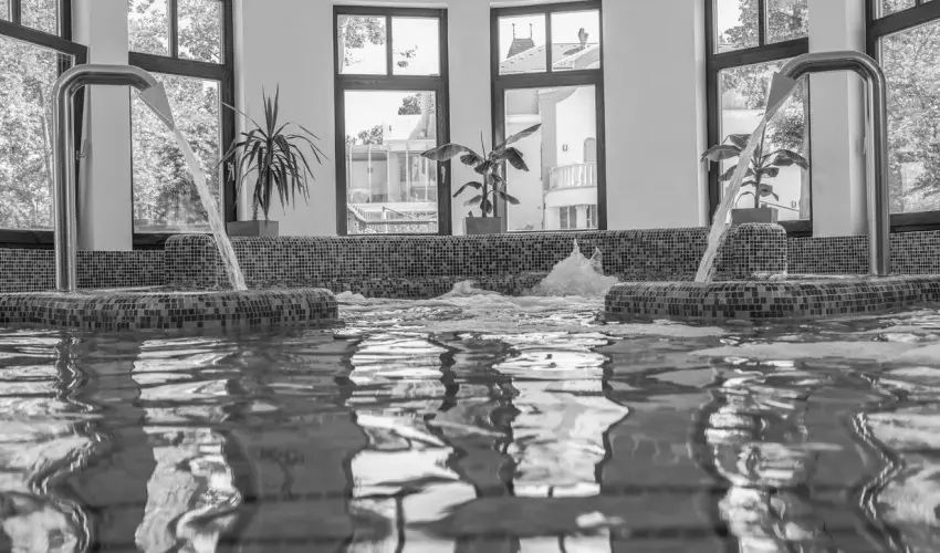 Hotel Anna Villa Balatonf�ldv�r - Okt�ber 23. (min. 2 �j)
