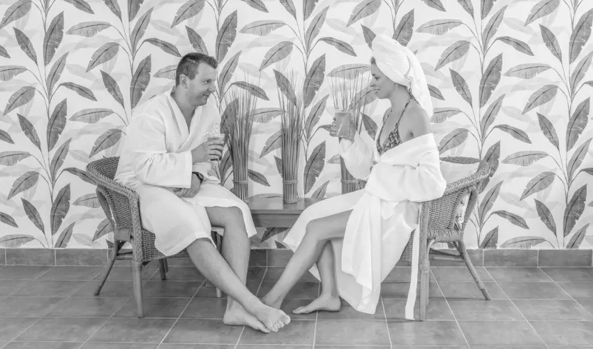 Hotel Anna Villa Balatonf�ldv�r - Okt�ber 23. (min. 2 �j)