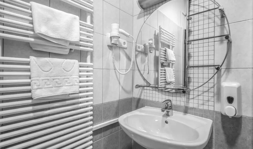 Hotel Anna Villa Balatonf�ldv�r - Okt�ber 23. (min. 2 �j)