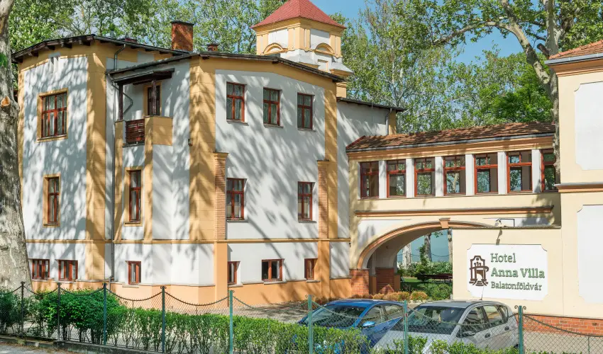 Hotel Anna Villa Balatonfldvr - Oktber 23. (min. 2 j)