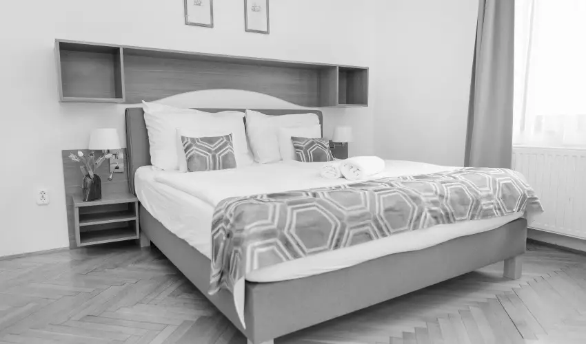 Hotel Anna Villa Balatonf�ldv�r - Okt�ber 23. (min. 2 �j)