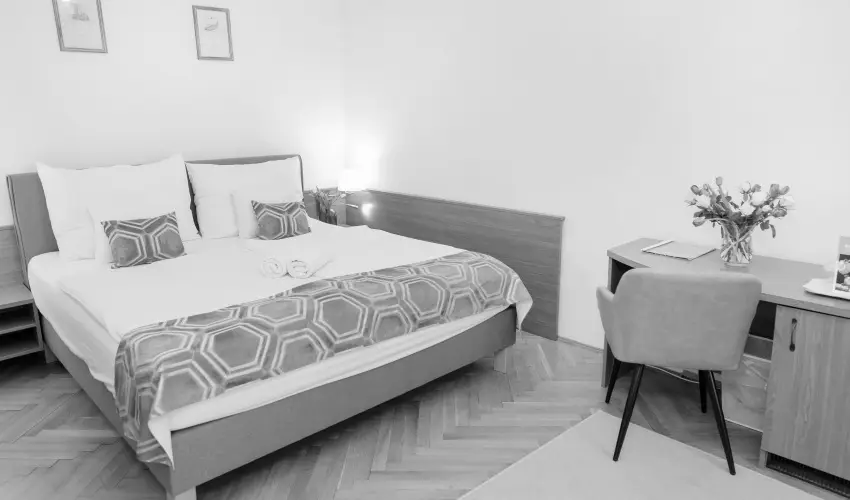 Hotel Anna Villa Balatonf�ldv�r - Okt�ber 23. (min. 2 �j)