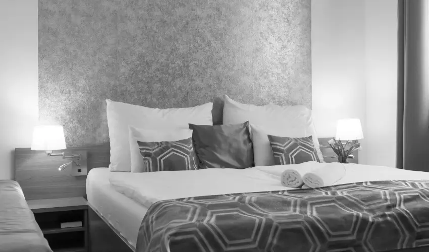 Hotel Anna Villa Balatonf�ldv�r - Okt�ber 23. (min. 2 �j)