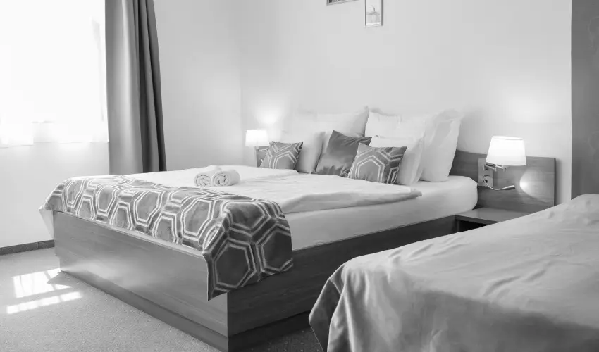 Hotel Anna Villa Balatonf�ldv�r - Okt�ber 23. (min. 2 �j)