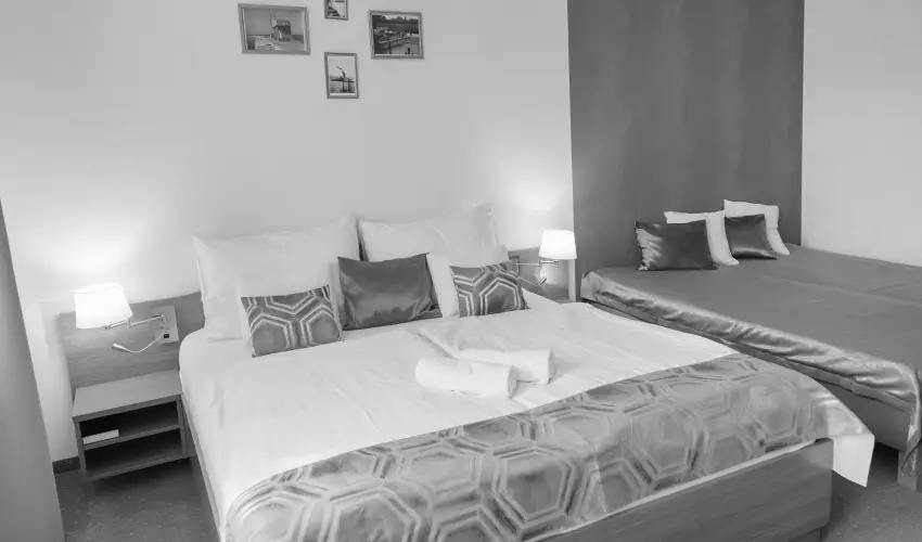 Hotel Anna Villa Balatonf�ldv�r - Okt�ber 23. (min. 2 �j)