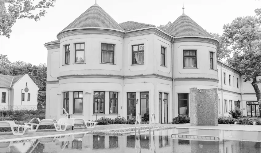 Hotel Anna Villa Balatonf�ldv�r - Okt�ber 23. (min. 2 �j)