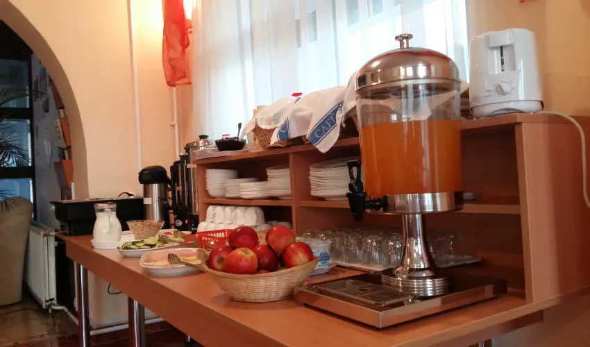 Therm�l Apartmanh�z Kom�rom - Okt�ber 23.