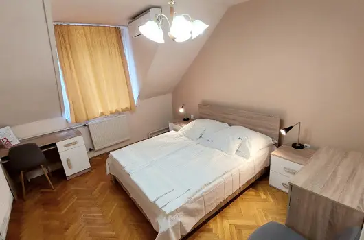 Therm�l Apartmanh�z - Okt�ber 23.