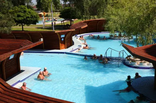 Therm�l Apartmanh�z - Okt�ber 23.