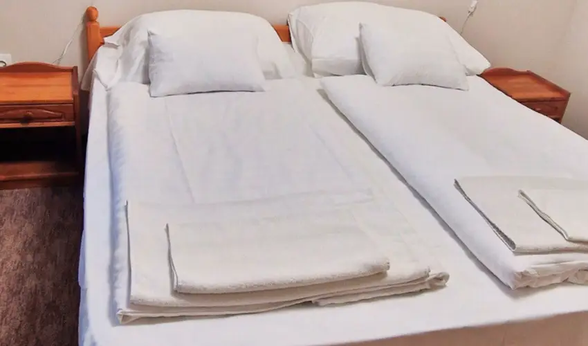 Therm�l Apartmanh�z Kom�rom - Okt�ber 23.