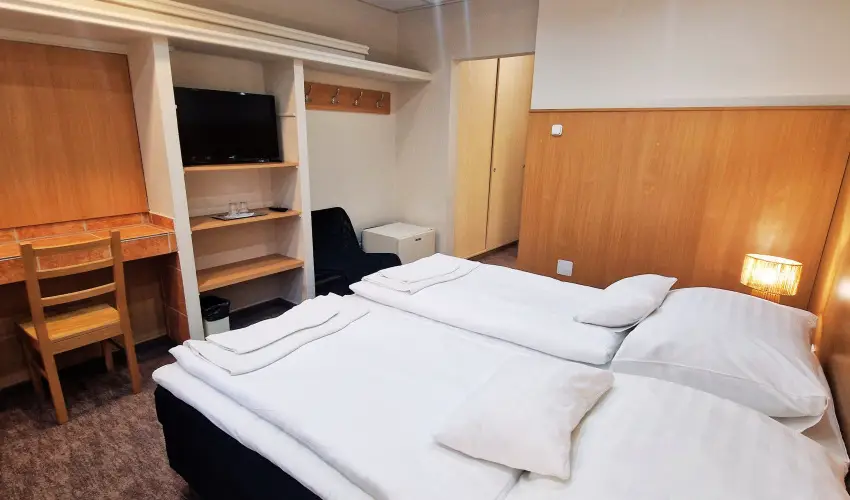 Therm�l Apartmanh�z Kom�rom - Okt�ber 23.