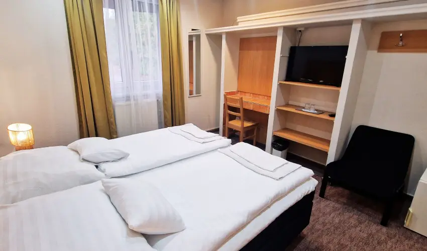 Therm�l Apartmanh�z Kom�rom - Okt�ber 23.