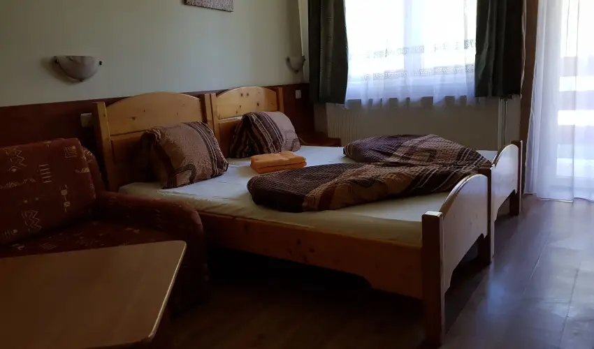 Hungria Panzi Miskolctapolca - Oktber 23. 