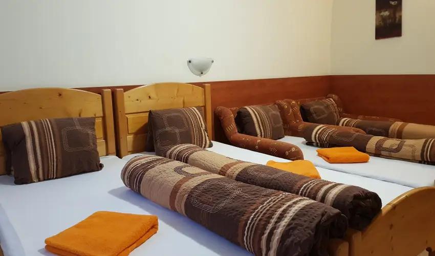 Hungria Panzi Miskolctapolca - Oktber 23. 