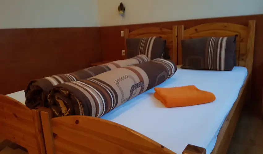 Hungria Panzi Miskolctapolca - Oktber 23. 