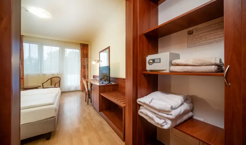 Hungarospa Thermal Hotel Hajdszoboszl - Oktber 23.