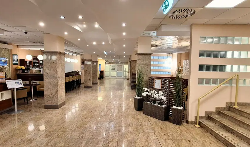 Hungarospa Thermal Hotel Hajdszoboszl - Oktber 23.