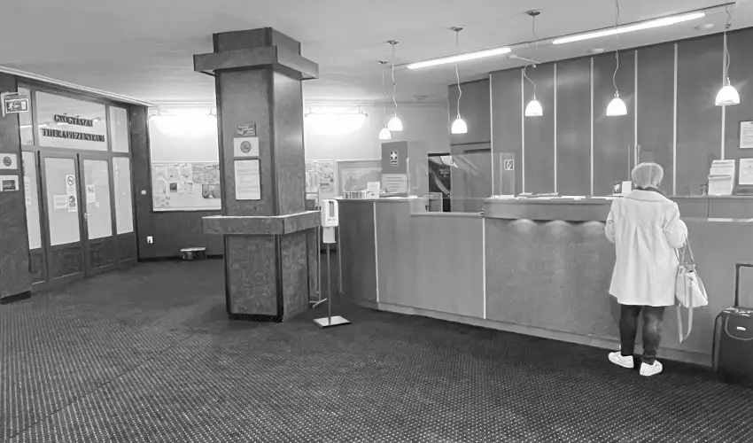 Hotel Nagyerd� Debrecen - Okt�ber 23.