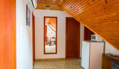 Huszr Vendghz rvnyes