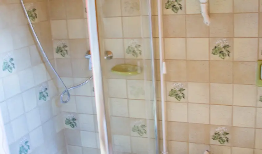 Huszr Vendghz rvnyes - Oktber 23. (min. 2 j)