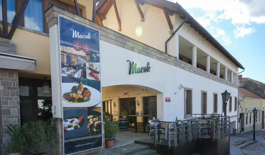 Imola Udvarhz Eger - Oktber 23.