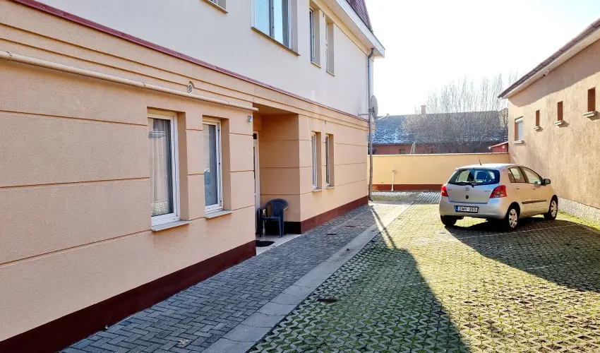 Jkai sor II. Apartman Hajdszoboszl - Oktber 23. (min. 2 j)