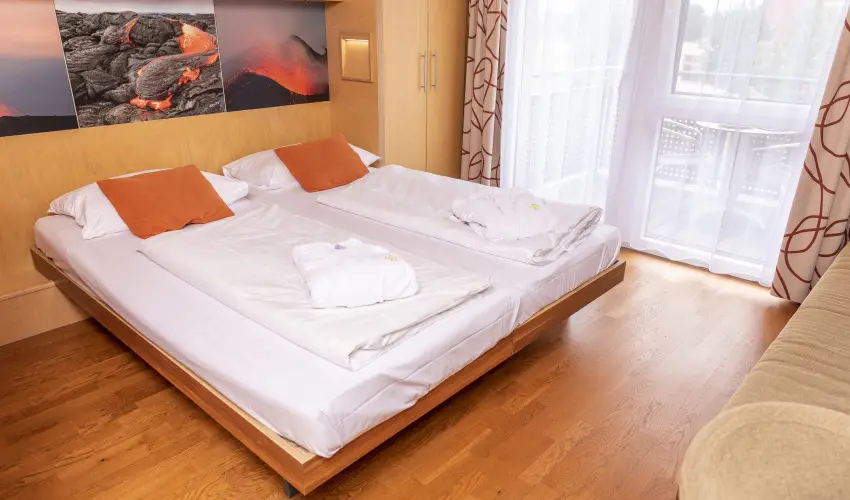 Vulkn Wellness Hotel s Kemping Celldmlk - Oktber 23. (min. 2 j)