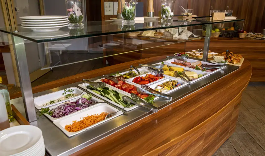 Vulkn Wellness Hotel s Kemping Celldmlk - Oktber 23. (min. 2 j)