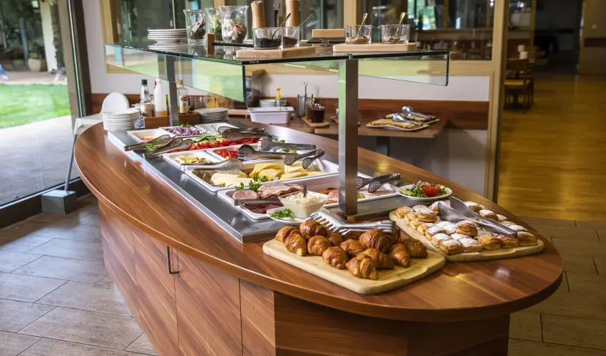 Vulkn Wellness Hotel s Kemping Celldmlk - Oktber 23. (min. 2 j)