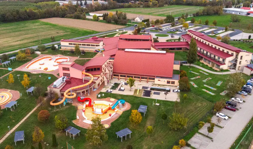 Vulkn Wellness Hotel s Kemping Celldmlk - Oktber 23. (min. 2 j)