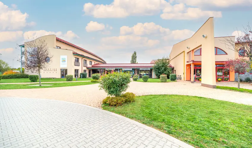 Vulkn Wellness Hotel s Kemping Celldmlk - Oktber 23. (min. 2 j)