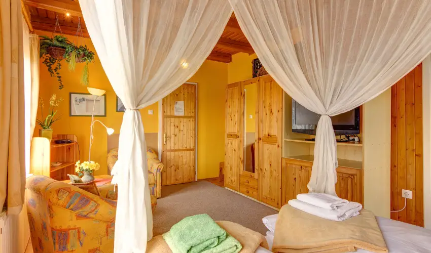 Kaktusz Villa H�v�z - Okt�ber 23. (min. 2 �j)