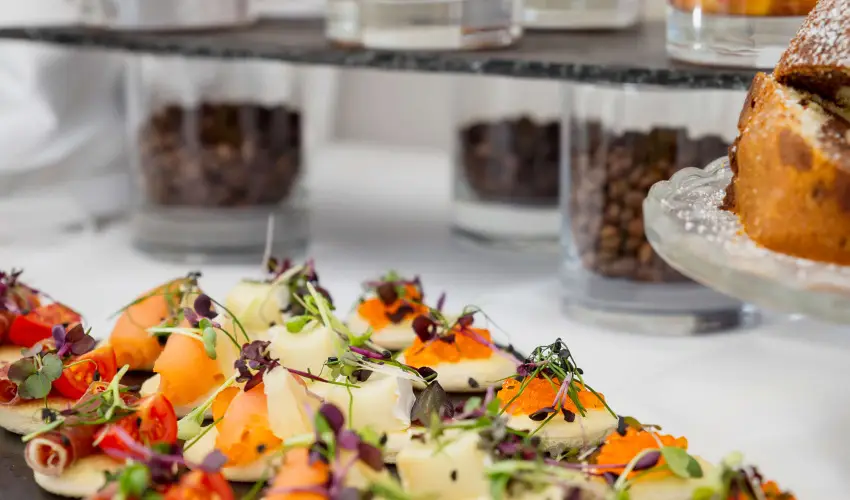 Krolyi Kastly Hotel & Restaurant  Fehrvrcsurg - Oktber 23. - specilis elrefizetssel