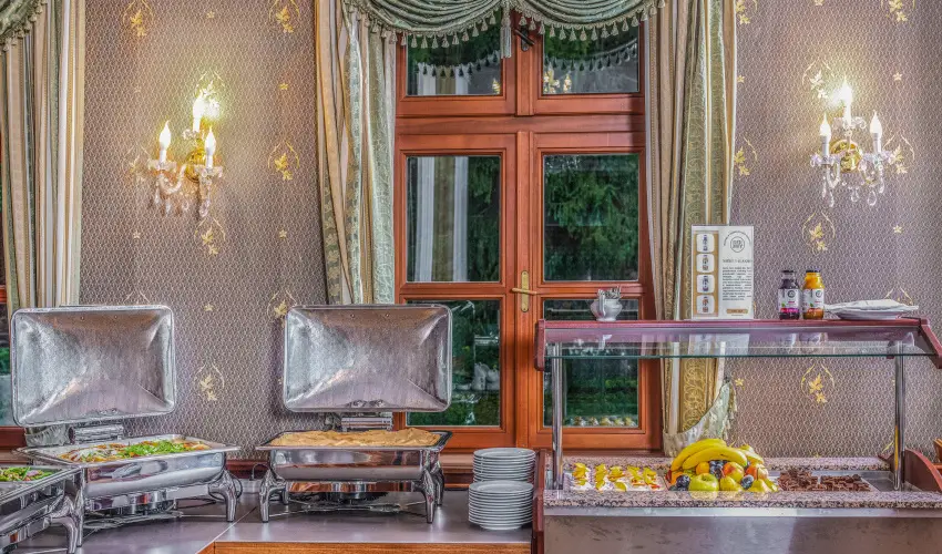 Kastlyhotel Sasvr Pardsasvr - Oktber 23. (min. 3 j)