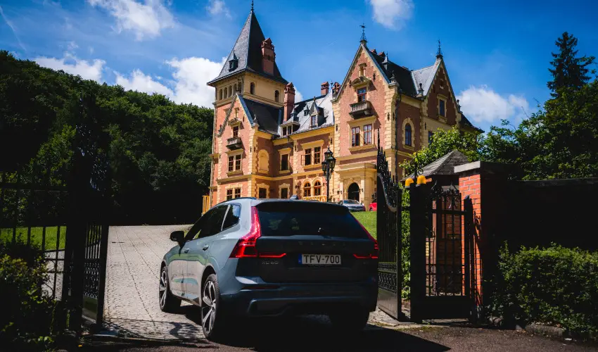 Kastlyhotel Sasvr Pardsasvr - Oktber 23. (min. 3 j)