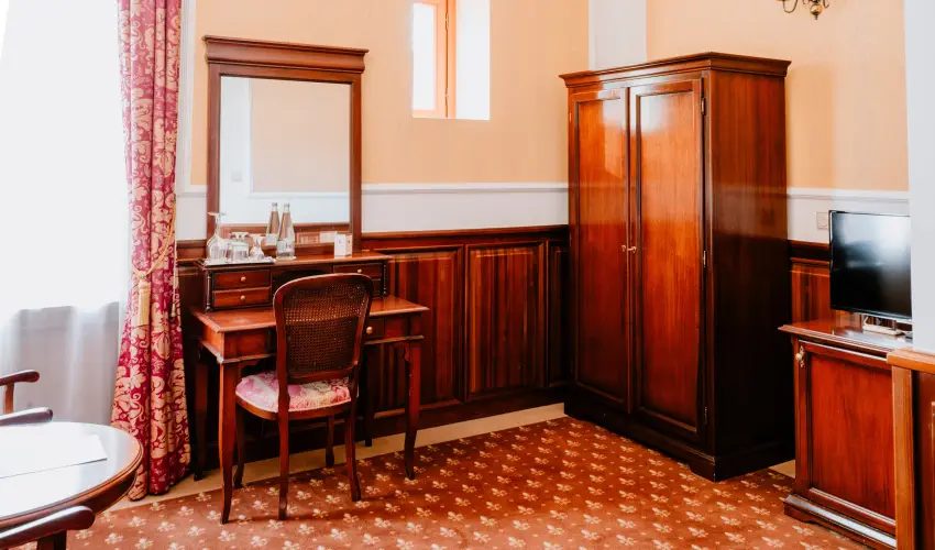 Kastlyhotel Sasvr Pardsasvr - Oktber 23. (min. 3 j)