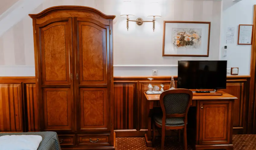 Kastlyhotel Sasvr Pardsasvr - Oktber 23. (min. 3 j)