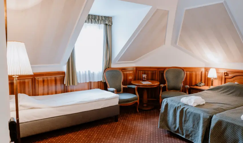 Kastlyhotel Sasvr Pardsasvr - Oktber 23. (min. 3 j)