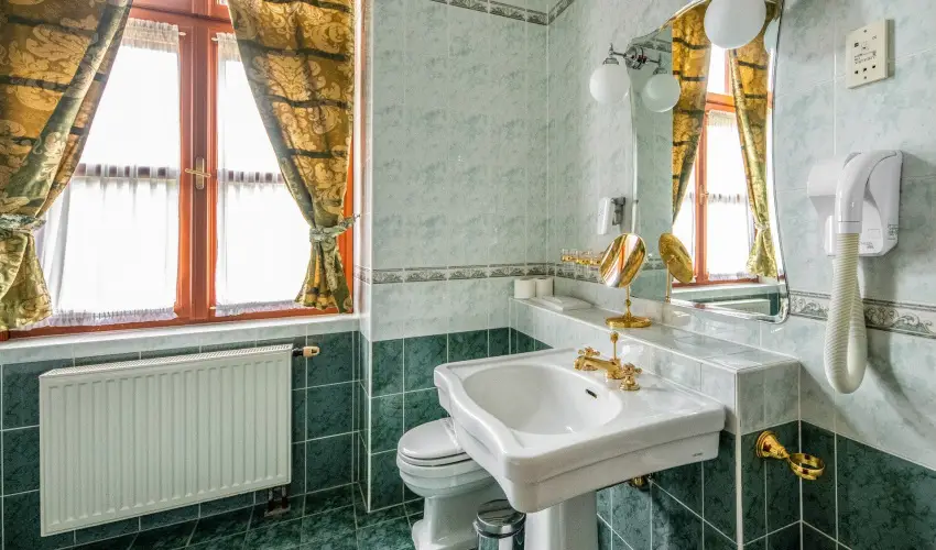 Kastlyhotel Sasvr Pardsasvr - Oktber 23. (min. 3 j)