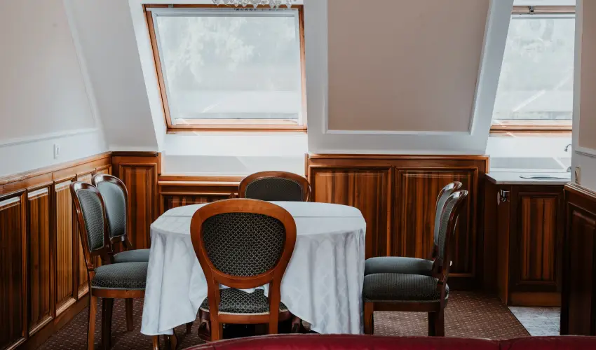 Kastlyhotel Sasvr Pardsasvr - Oktber 23. (min. 3 j)