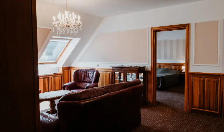 Kastlyhotel Sasvr Pardsasvr - Oktber 23. (min. 3 j)