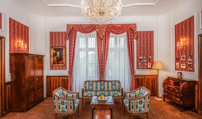 Kastlyhotel Sasvr Pardsasvr - Oktber 23. (min. 3 j)