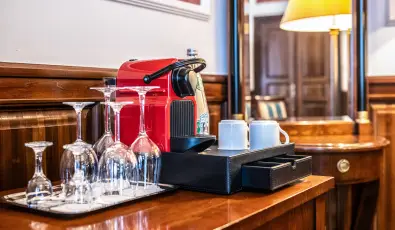 Kastlyhotel Sasvr Pardsasvr