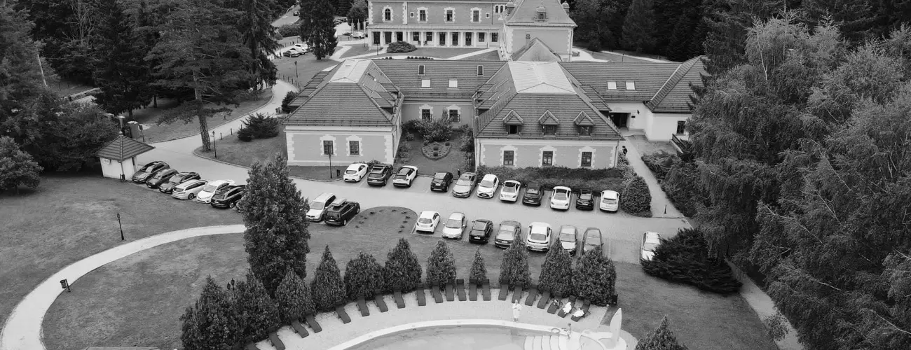 Kastlyhotel Sasvr Pardsasvr - Oktber 23. (min. 3 j)