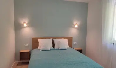 Kat�ng Vend�gh�z Tardos