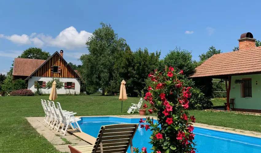 Kerca Bio Farm Kercaszomor - Oktber 23. (min. 2 j)