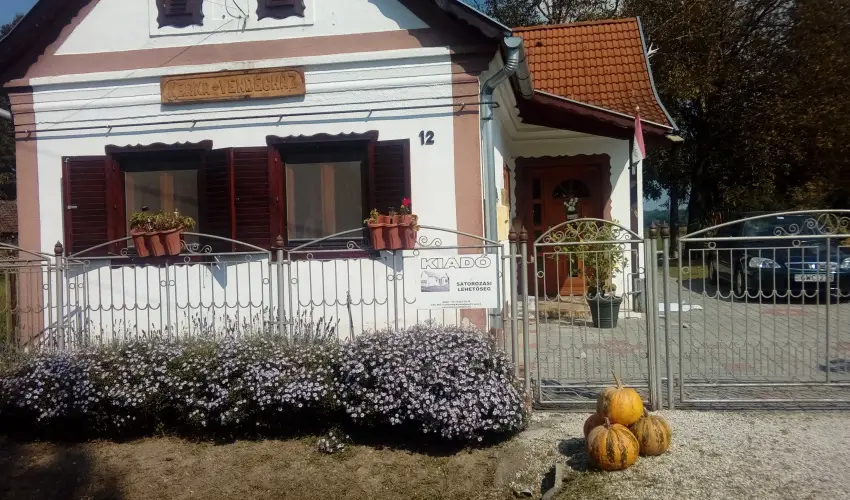 Kerka Vendghz Csesztreg - Oktber 23. (min. 2 j)