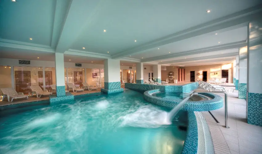 Kt Korona Konferencia & Wellness Hotel Balatonszrsz - Oktber 23.