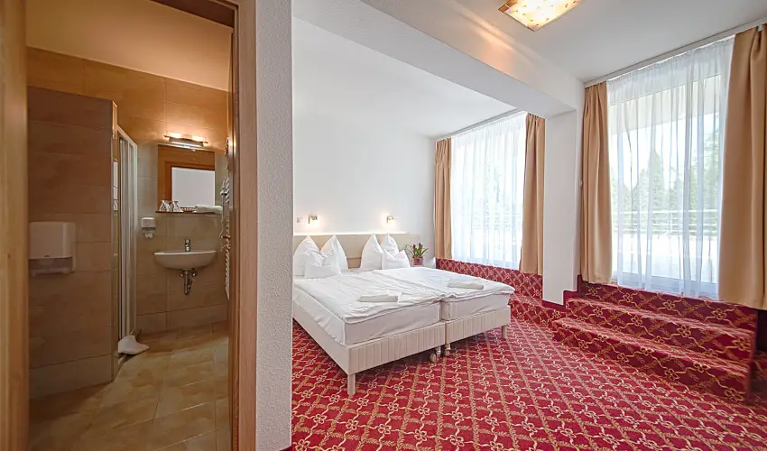 Kt Korona Konferencia & Wellness Hotel Balatonszrsz - Oktber 23.